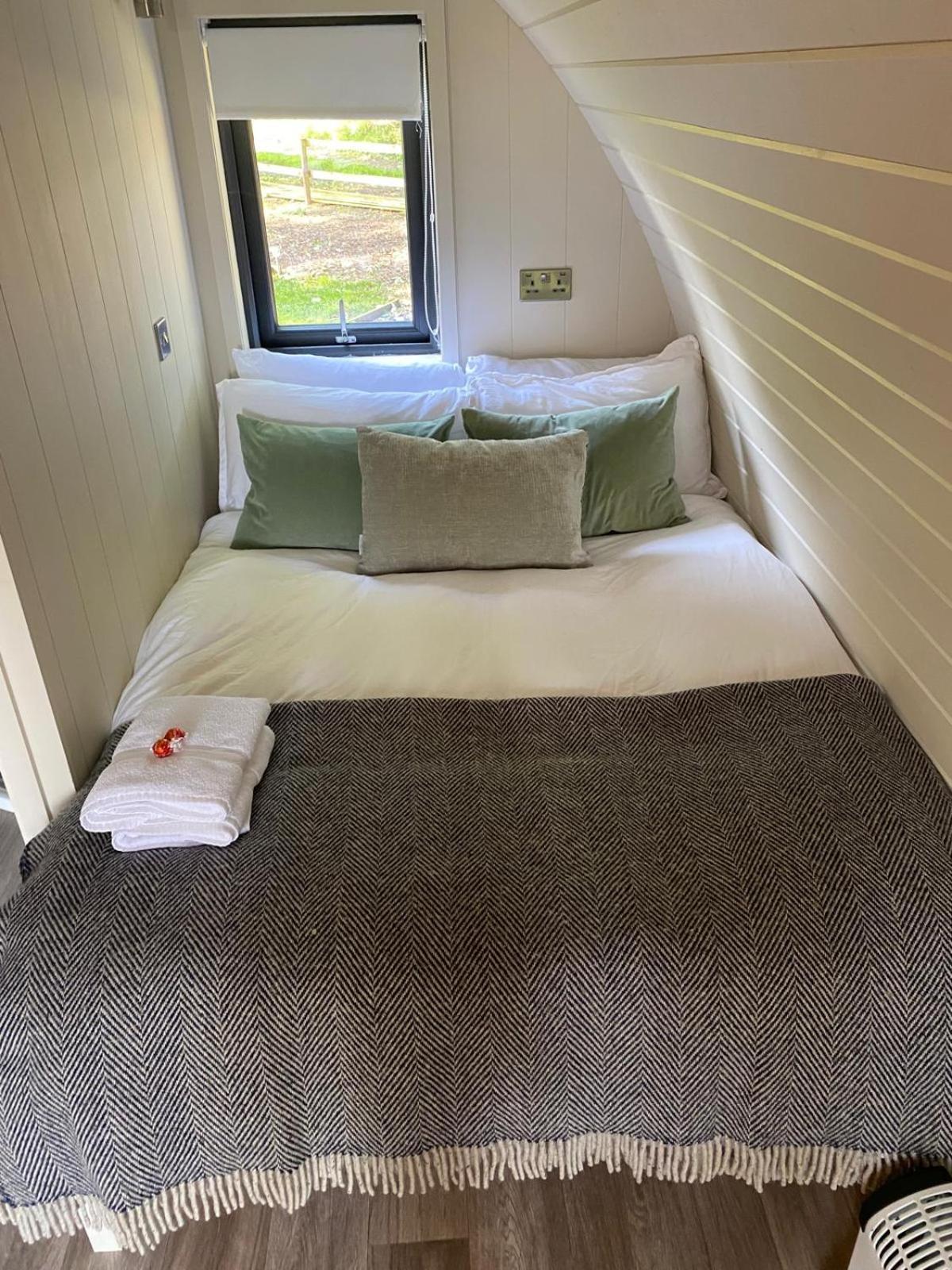 Kildare Countryside Pods Villa Bagian luar foto